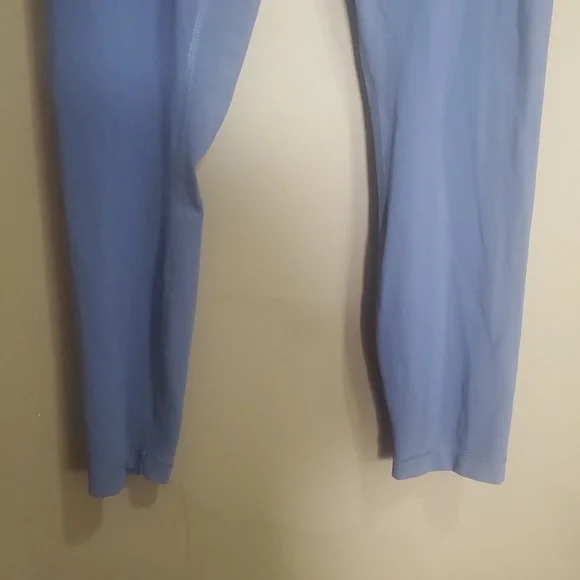 Wunder Under Train Brillant Blue High Waisted 25" Leggings Size 14 - Picture 3 of 5